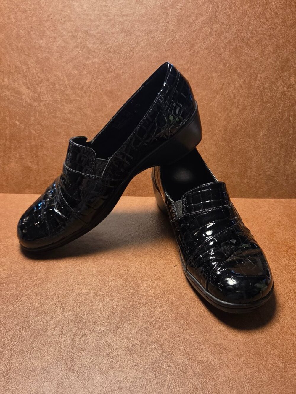 Clarks May Marigold Black Crocodile Slip On Shoes- Size 11